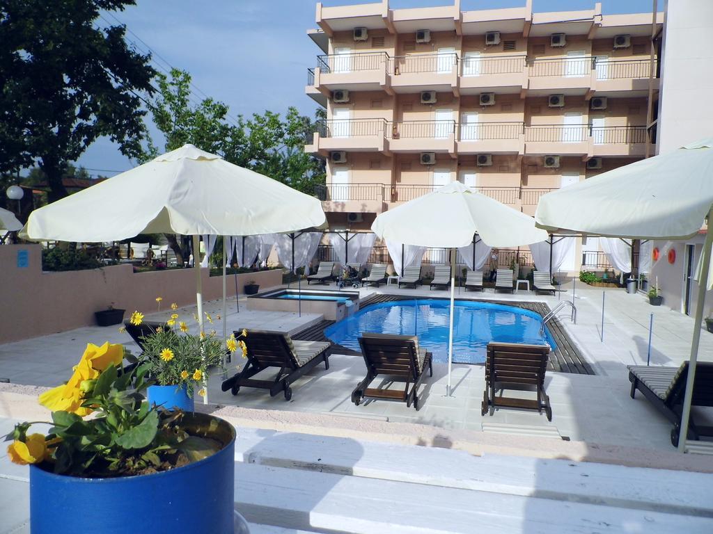 Golden Beach Hotel Metamórfoszi Kültér fotó