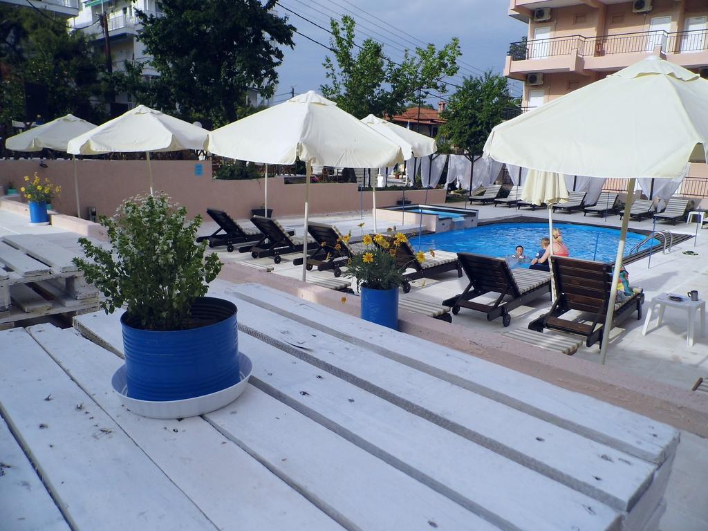 Golden Beach Hotel Metamórfoszi Kültér fotó
